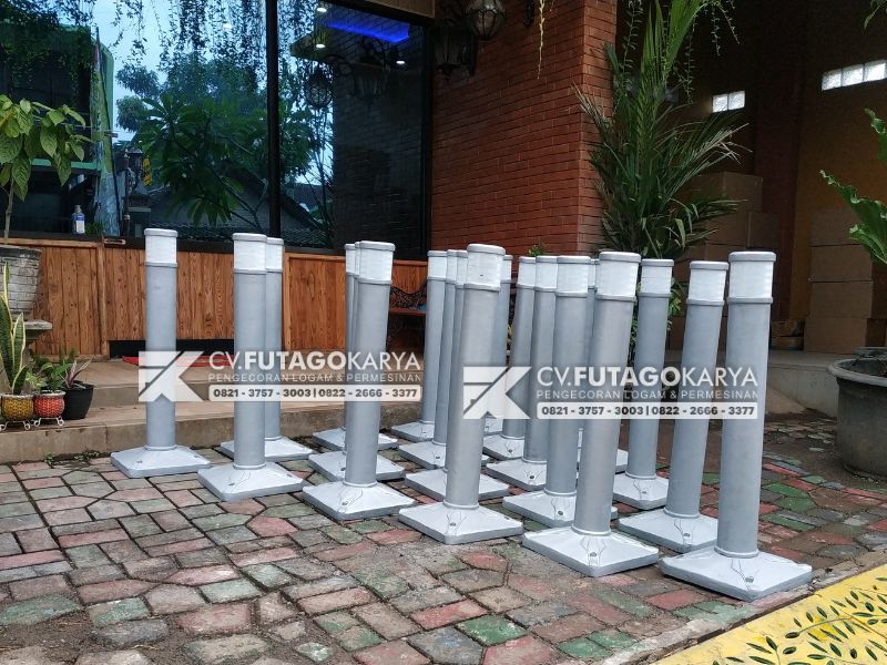 Bollard Lampu Taman dan Trotoar 