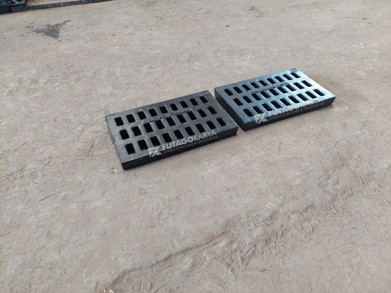 grill selokan besi