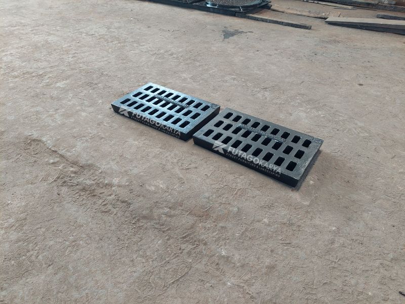 grill selokan besi