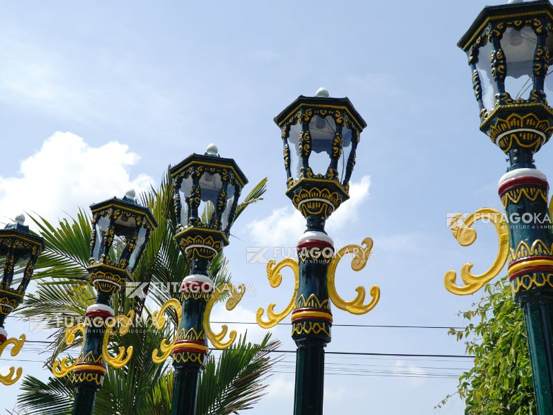 Lampu Taman Klasik