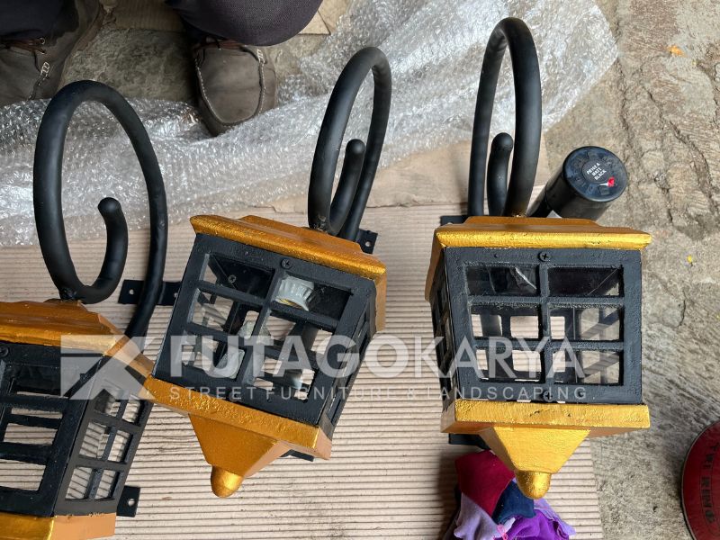 lampu hias jalan desa
