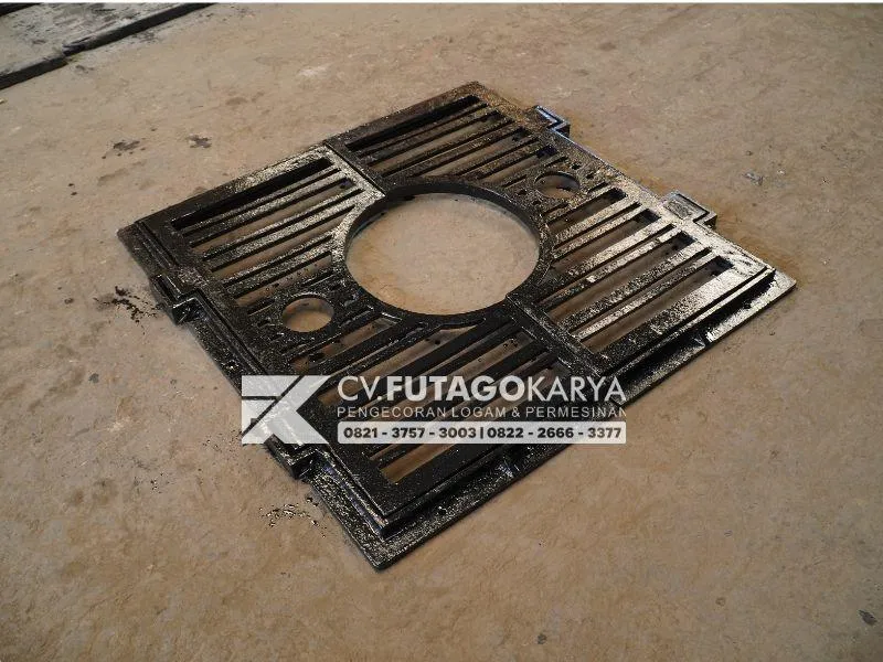 Grill Pohon Tanaman Pelindung Akar
