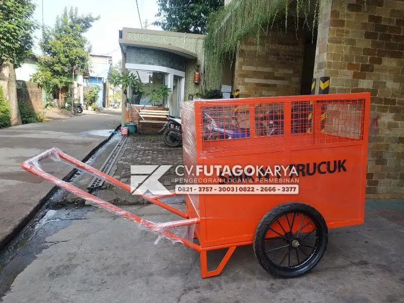 Gerobak Besi Sampah
