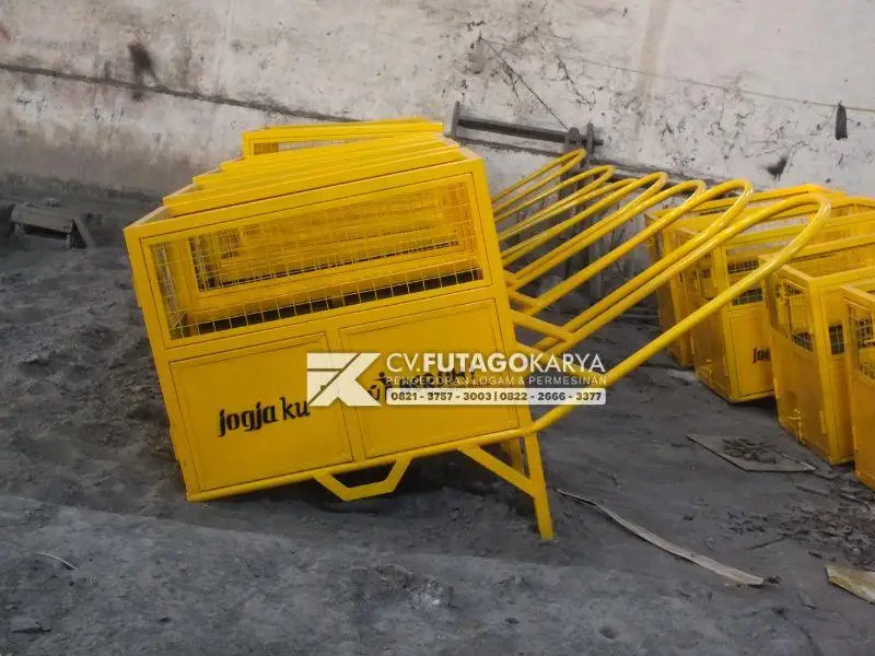 Supplier Gerobak Sampah Besi