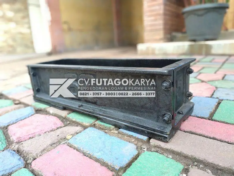 Cetakan Uji Balok Beton Bahan Metal Casting