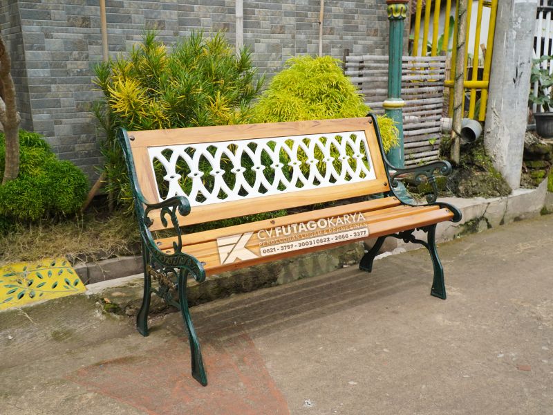 Kursi Besi Taman Desain Unik menarik