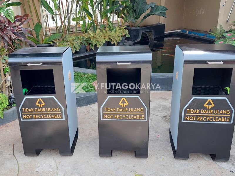 pentingnya tempat sampah