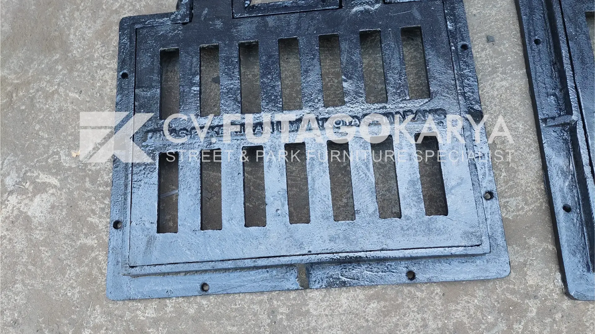 manhole grill