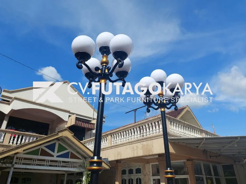 tiang lampu unik