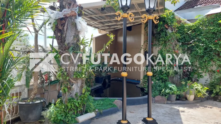 tiang lampu unik