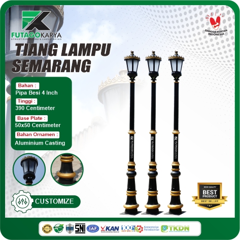 Tiang Lampu Jalan