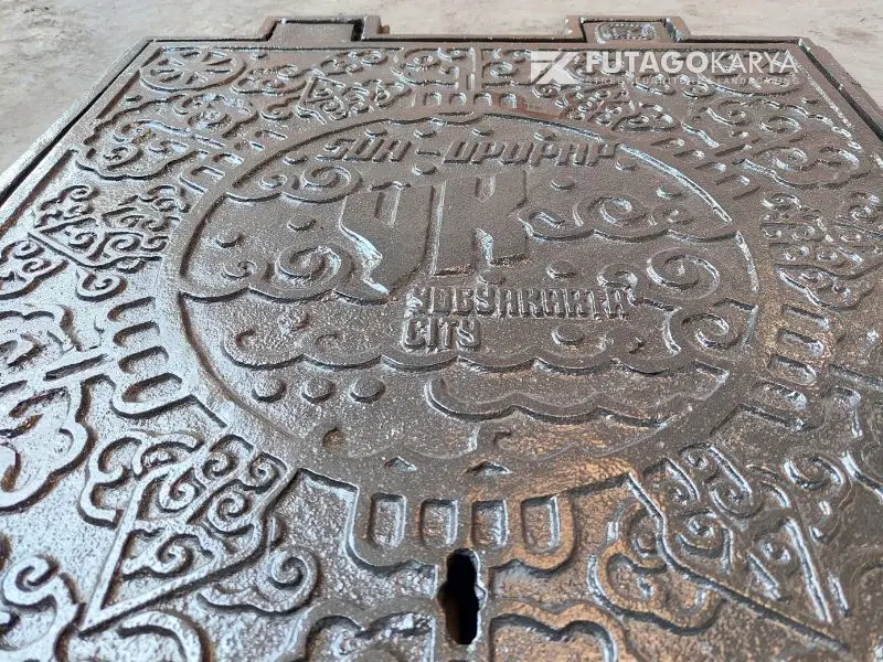 Manhole Jalan