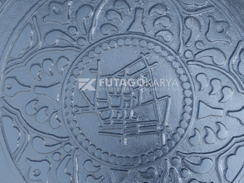 Manhole cover saluran besi