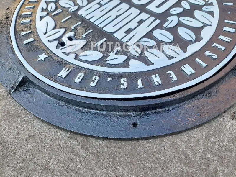 Penutup Manhole