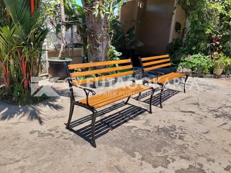 Kursi Taman Besi Minimalis