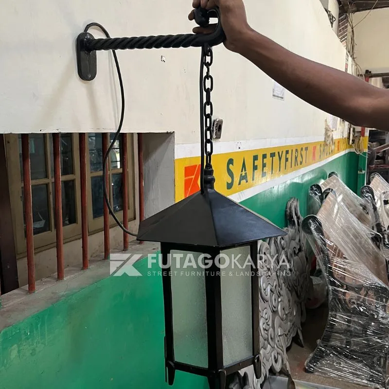 lampu dinding taman minimalis