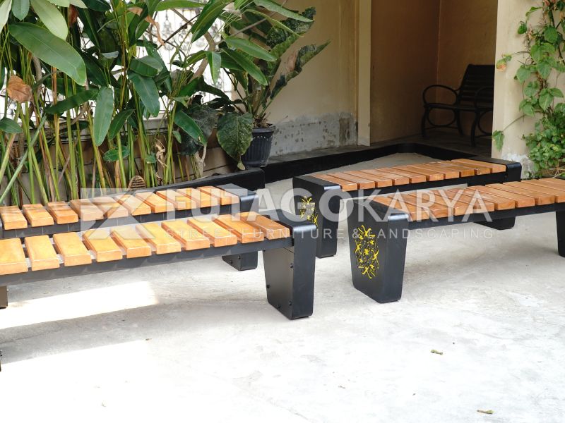 Kursi Taman Kayu Minimalis