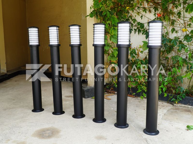 Lampu Bollard Taman