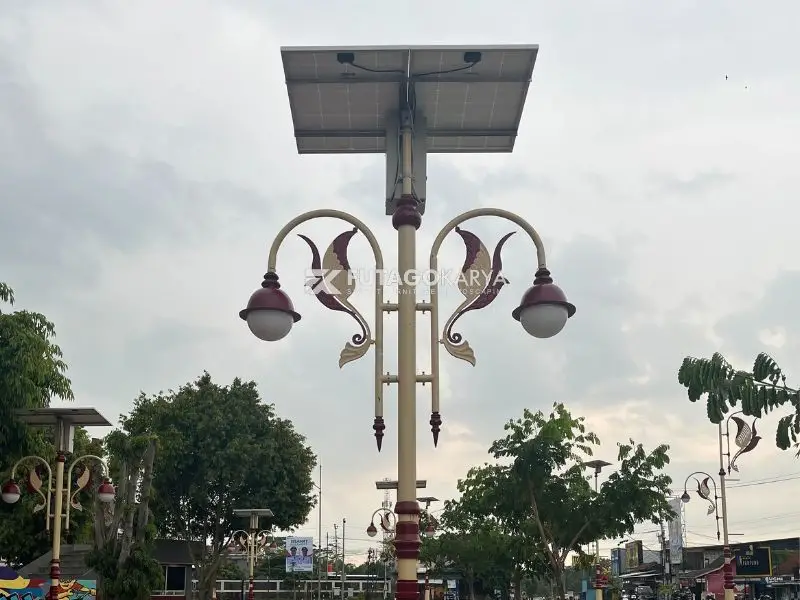 lampu pju solar cell