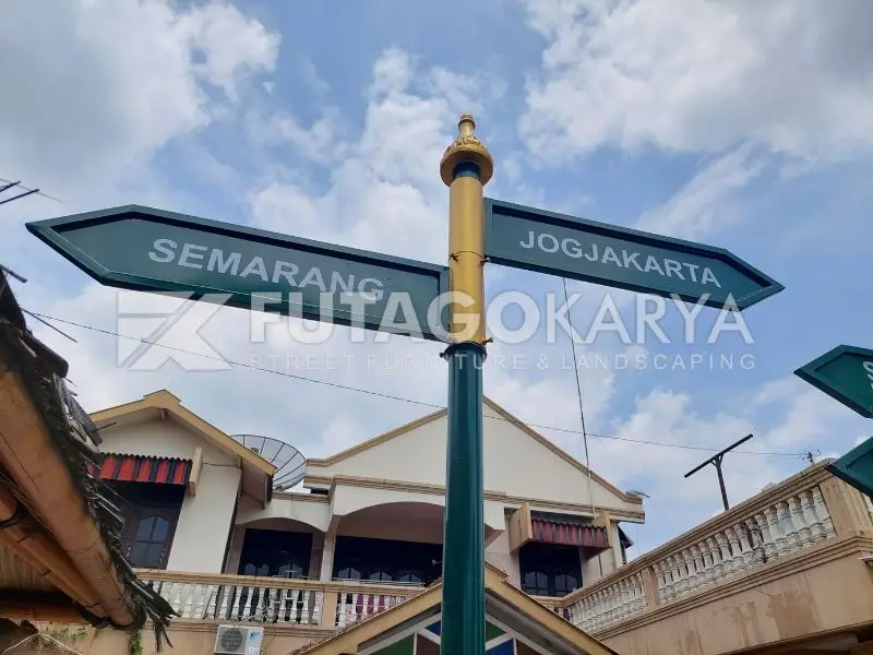 Material Tiang Papan Nama Jalan