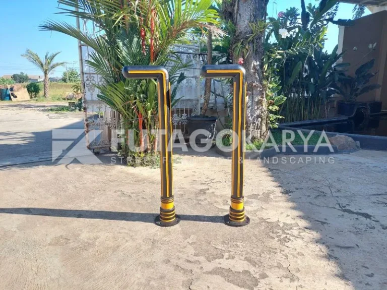 Desain Bollard untuk Kawasan Trotoar