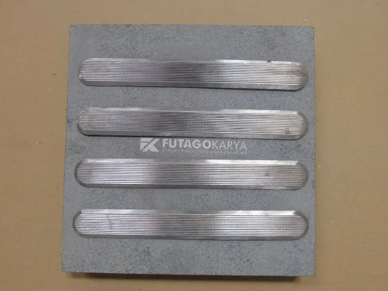 Guiding Block