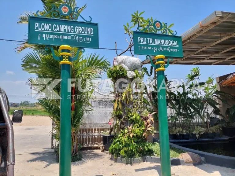 Tiang Papan Nama Outdoor