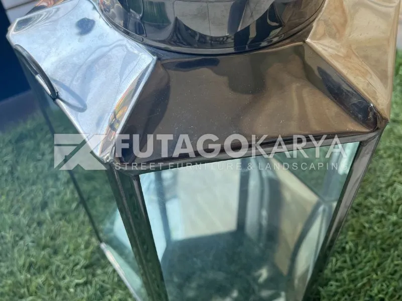 Toples kerupuk modern