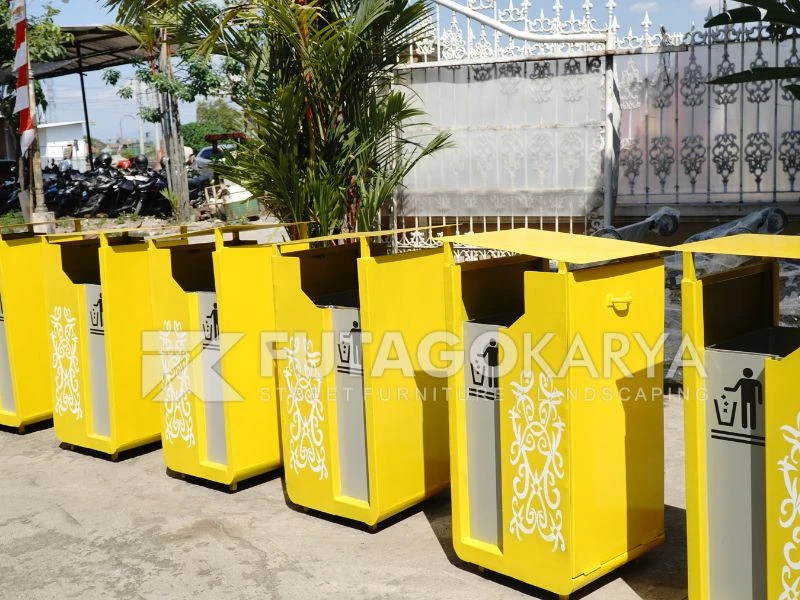 Kelebihan Tempat Sampah Besi dan Mengapa Banyak Dipilih