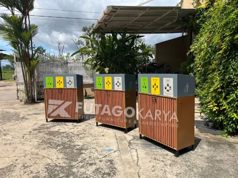 Tempat Sampah Kotak