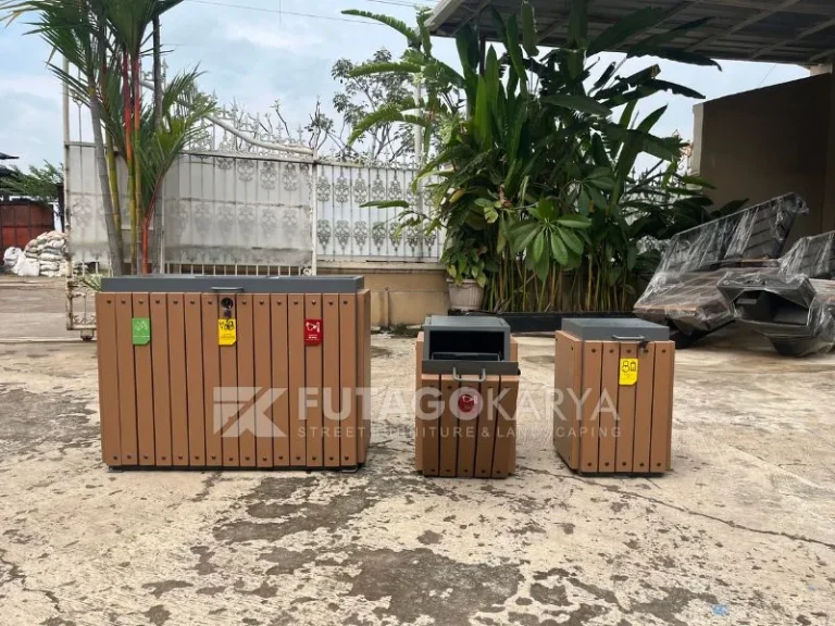Tempat Sampah Plat Besi