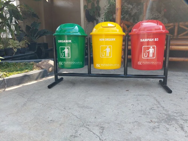 Keunggulan Utama Tong Sampah Fiber Dibandingkan Material Lain