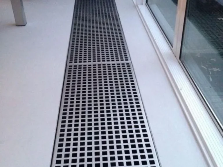 Grating Besi Cor