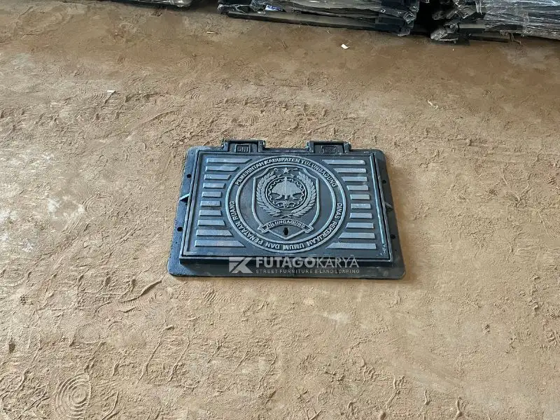 Fungsi Manhole dalam Infrastruktur