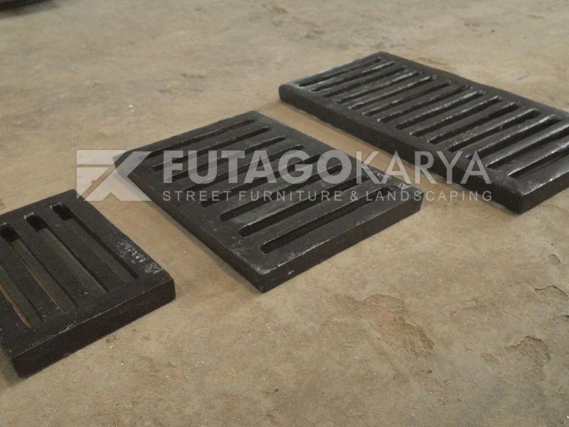 grill drainase trotoar